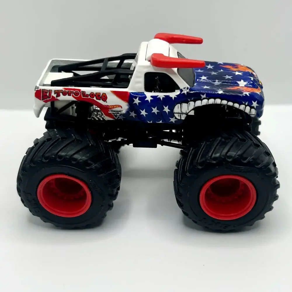 Hot Wheels Monster Jam El Toro Loco Truck 2017 Stars and Stripes 1:64 LOOSE - Picture 3 of 7